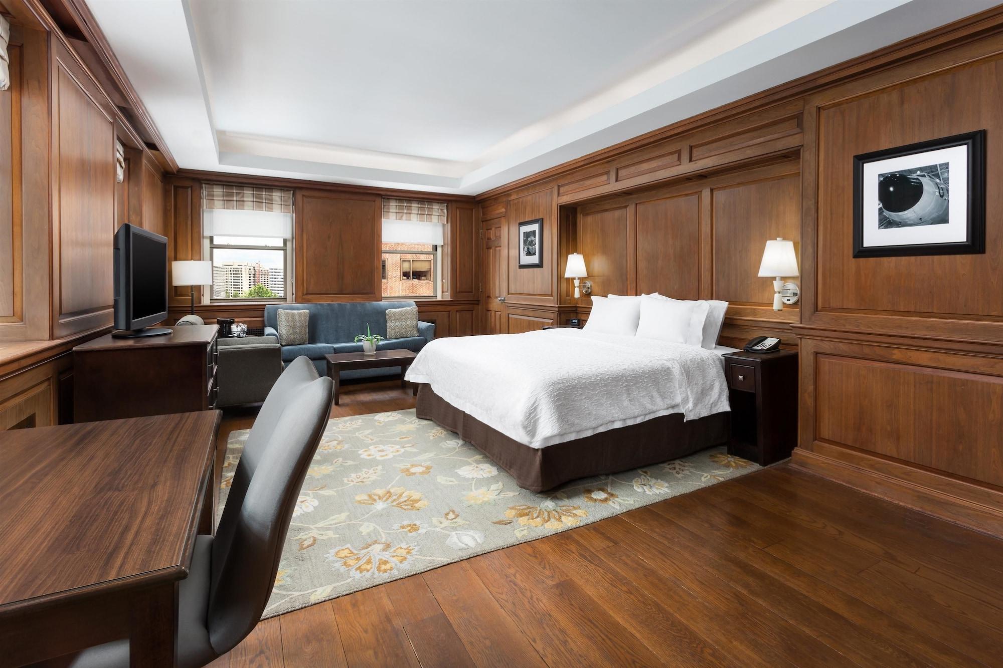 Hampton Dc White House 3*